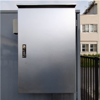 SPACECOOLフィルムの制御盤への施工事例